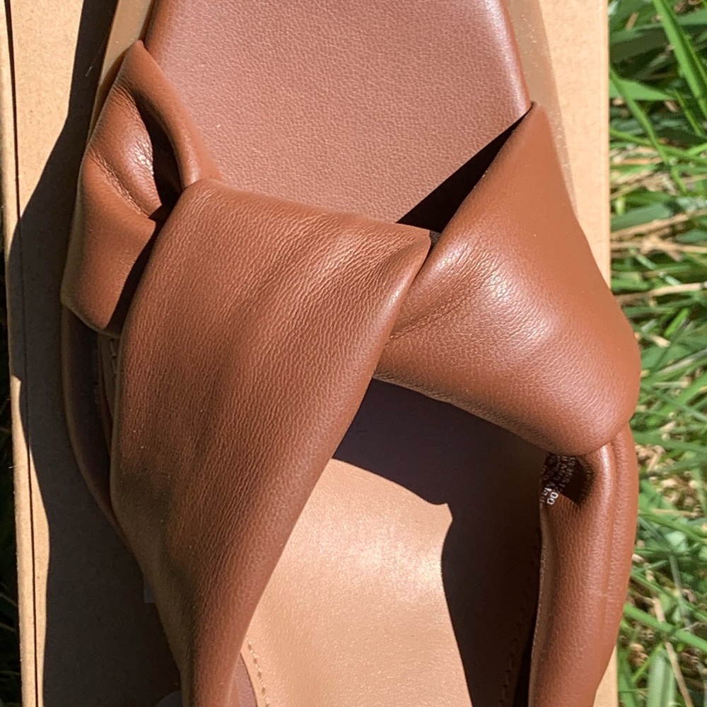 SAM&LIBBY-SHOES ( fancy boxy type heel)formal and casual, easy too walk in👡